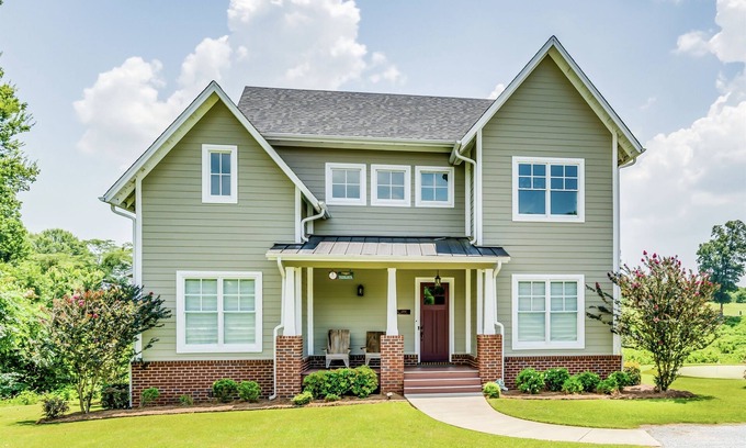 Prattville House | 2nd House Built For Groups - 4 Suites, 8 Beds, WOW