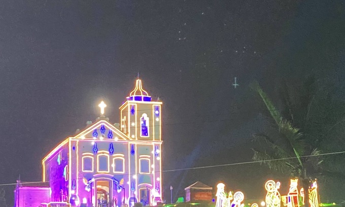 Praia da Vila House | 2qts, 2bnhs, Coz.,sl., ar. Gour. Piscina, Garg. Jardim