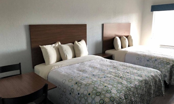 Arena District Hotel | 3 Affordable Studios w/Kitchenette, Flat-Screen TV Near San Antonio's Top Sites