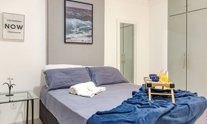 South Region Apartment | 3 Bedroom Apartment 100m from Praia Central