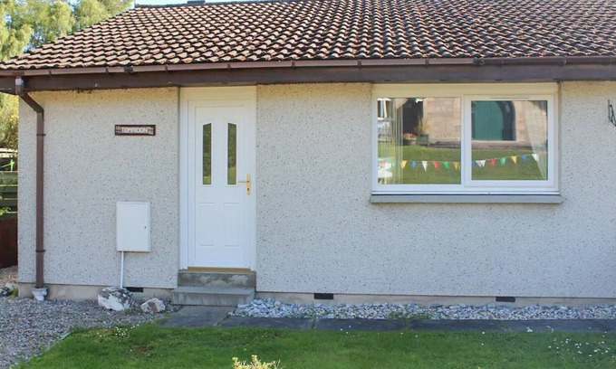 Carrbridge Cottage | 3 bedroom accommodation in Carrbridge, near Aviemore