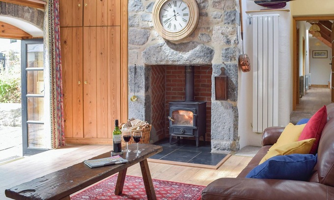 Stackpole Cottage | 3 bedroom accommodation in Bosherston, near Pembroke