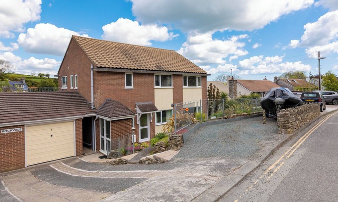 Salcombe Cottage | 3 bedroom accommodation in Salcombe