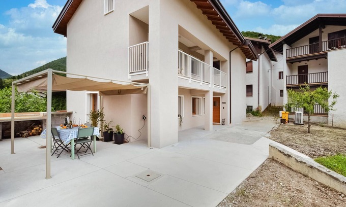 Lamon House | 3 bedroom awesome home in Lamon