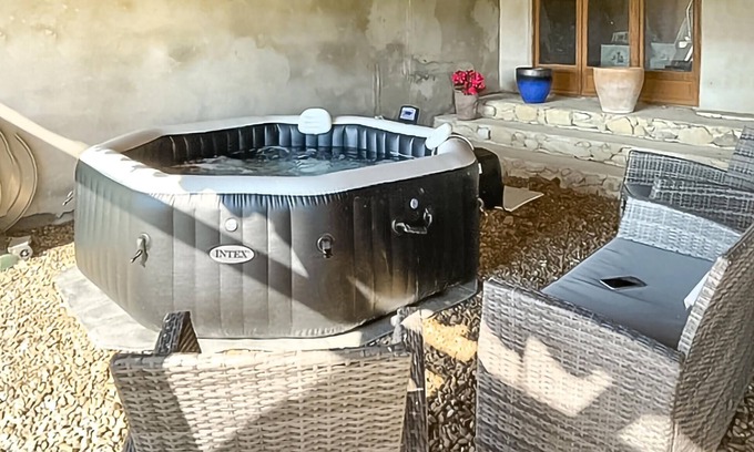 Armillac House | 3 bedroom beautiful home in Armillac