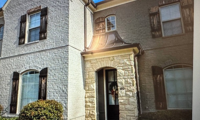 Oxford Condo | 3-bedroom condo in charming Oxford with AC