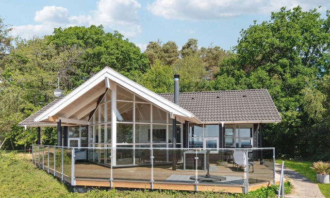 Lyngsbæk Strand House | 3 bedroom gorgeous home in Ebeltoft