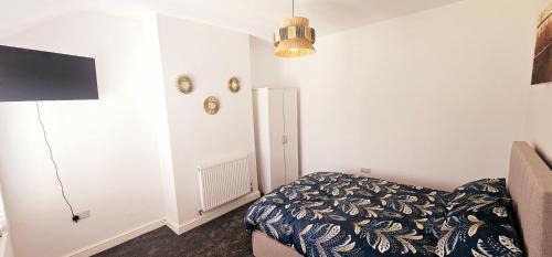 Palterton House | 3 Bedroom Home in Bolsover with garden