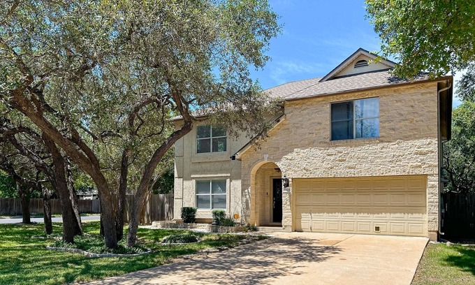 Deer Park At Maple Run House | 3-bedroom home with private pool, gym room, close to Downtown Austin
