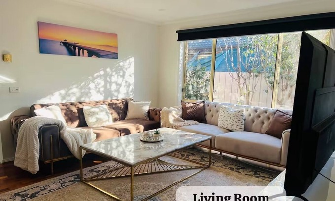 Hampton Park House | 3-bedroom house in Hampton Park