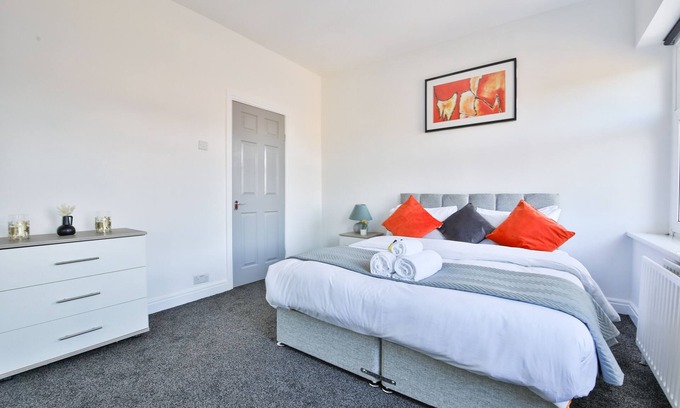 Grangetown House | 3 Bedroom House in Cardiff near Cardiff Castle