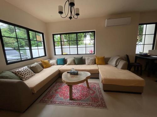 Port Barton House | 3 Bedroom House in PORT BARTON