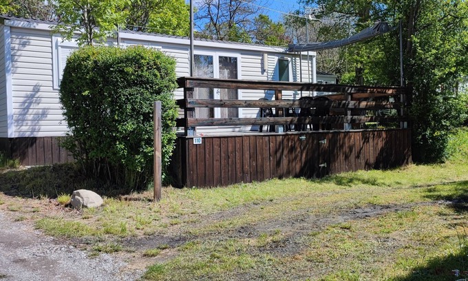 Embrun House | 3 Bedroom Mobile Home in Embrun