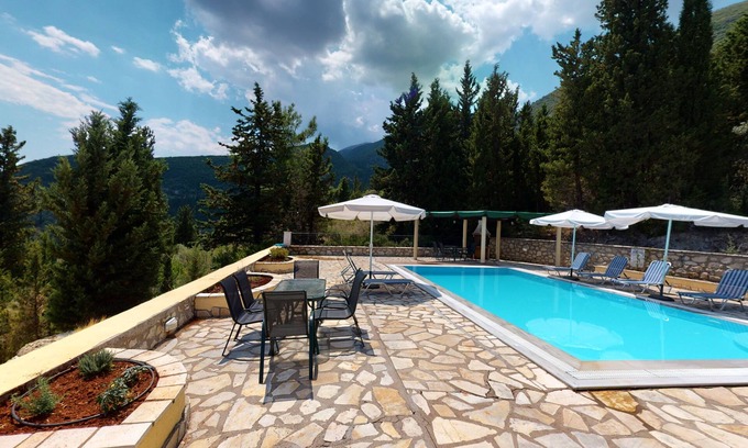 Lefkas Villa | 3 Bedrooms