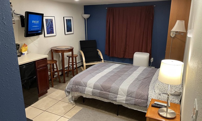 Downtown Anchorage Apartment | #3 Downtown Anchorage Studio!