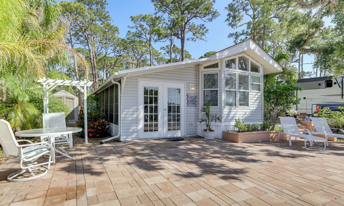 Nokomis House | 3 Mi to Nokomis Beach: Resort Home in Florida