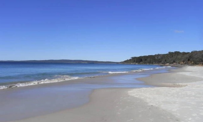 Vincentia House | 3 mins walk from Nelson beach - free Wifi - Airconditioned house