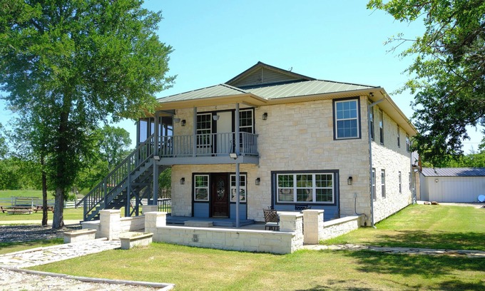 Bryan Other | 3 Points Ranch - Large Group Retreat Sleeps 28
