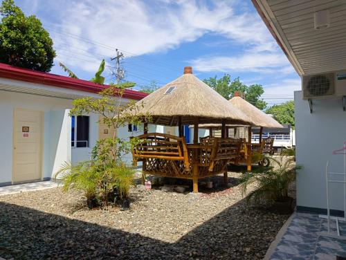 Basdiot House | 3 Sisters Guest House 1