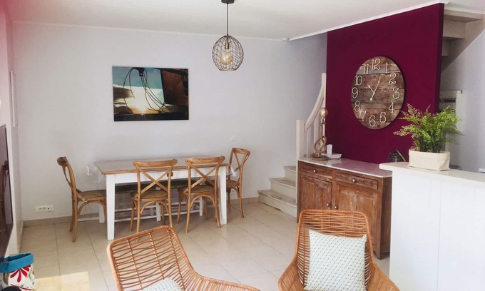 Sainte-Marie-de-Re House | 3-star listed house with south-facing courtyard in La noue