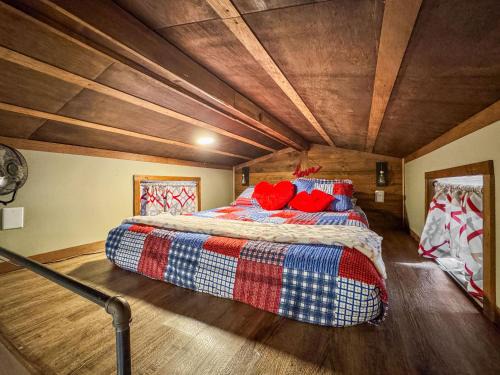 Hico House | 3 Tiny Home Honeymoon Suite Paulita and the Kid Glamping by Vacation Your Way
