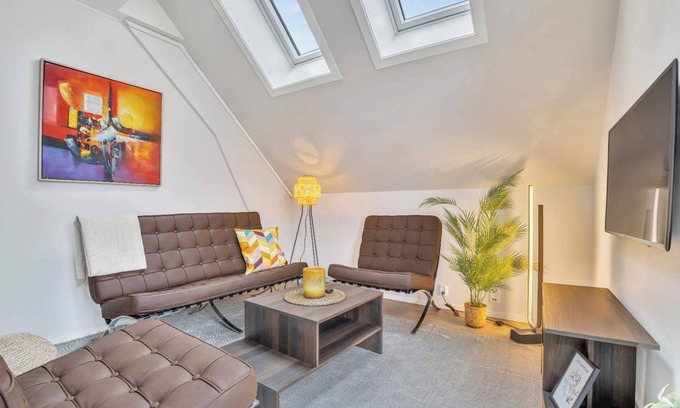 Sandviken Apartment | 302SB10 - 3BR Seaside stay