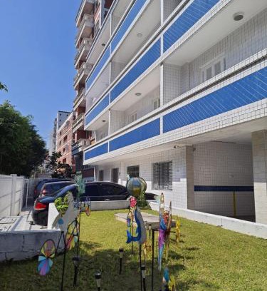 Tupi Apartment | 304 Tupi Vista Mar II - TUPI - 15 metros da praia - 2 dormitórios - WI FI e acomoda até 8 pessoas - Estacionamento Gratuito ap.304