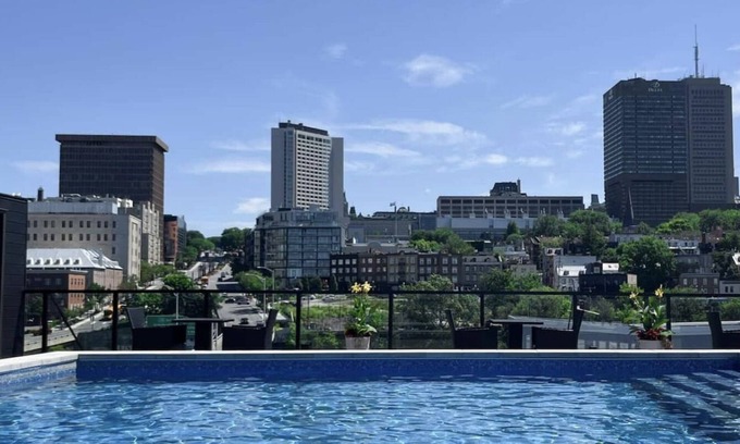 Saint-Roch Condo | 309980 2026/04/30 - 4 1/2 Ultramodern - Well located and comfortable