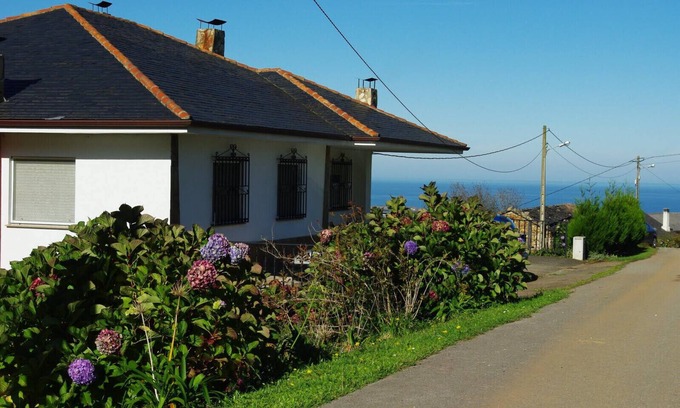 Tapia de Casariego Apartment | 30A01 Apartamentos rurales La Brañela