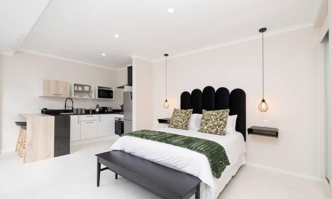 Greater Johannesburg Metropolitan Area Apartment | 31OnGambia
