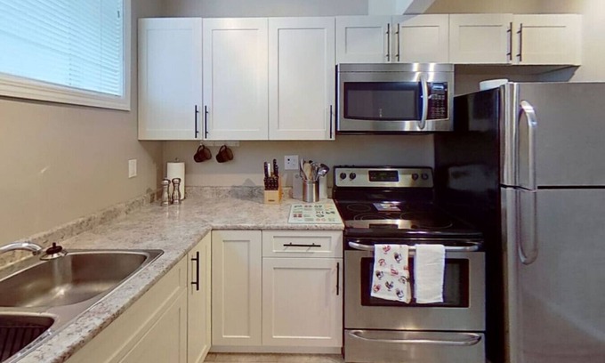 Hinton Apartment | 336a Boutin (Bsmt) · The Roost in Hinton AB