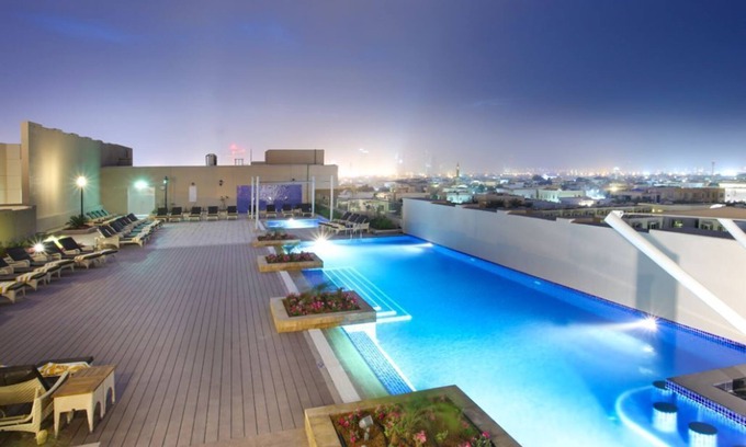 Jumeira 3 Resort | 360 degree views of the Dubai skyline to include Burj Khalifa and Burj Al Arab