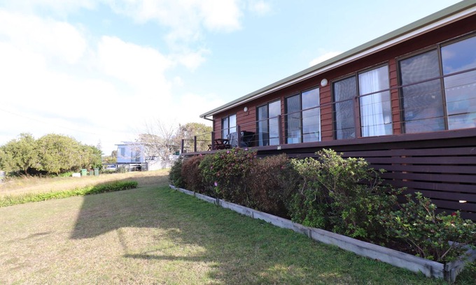 Mallacoota House | 37 Brady Street Mallacoota