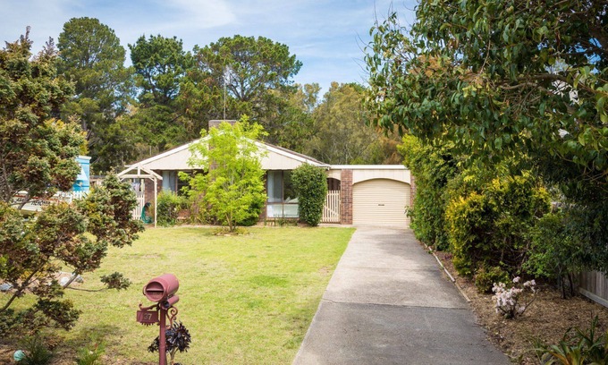 Dalmeny House | 37 Mort Avenue Beautifully Presented Home