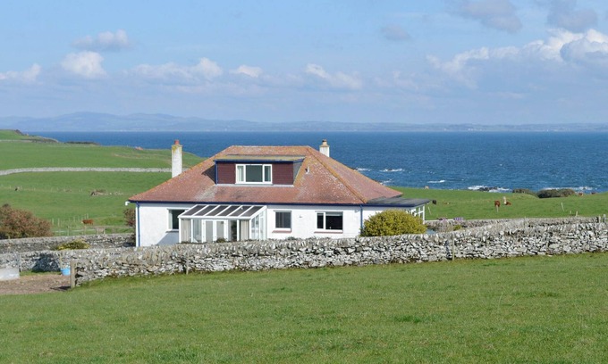 Newton Stewart Cottage | 4 bedroom accommodation in Whithorn, near Newton Stewart