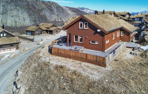 Valle House | 4 Bedroom Lovely Home In Rysstad