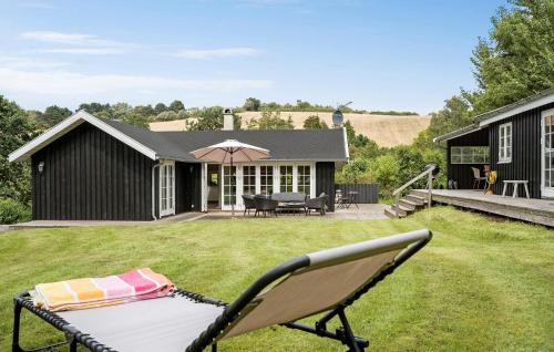 Hoensinge House | 4 Bedroom Nice Home In Nykøbing Sj