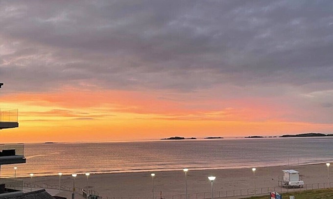 Portrush Apartment | 4 Bedroom Penthouse Beach+Golf on doorstep