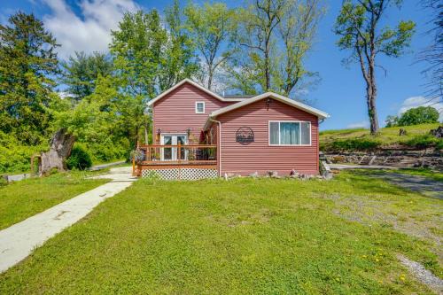 Catskill House | 4 Mi to Dtwn Catskill Mtn-View Home