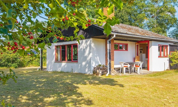 Grena Strand House | 4 person holiday home in Grenaa-By Traum
