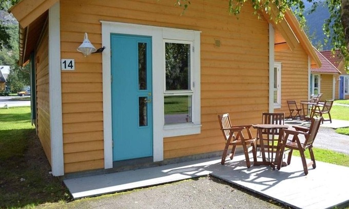 Laerdal House | 4 person holiday park home in Lærdal