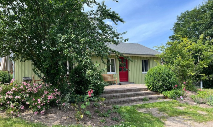 Alt Farpen Apartment | 4-room green vacation home for up to 8 people - 4-room colorful vacation homes, OVS 999