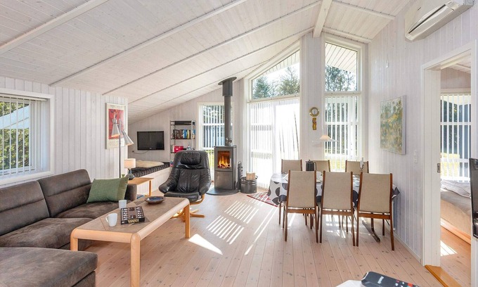 Trend House | 4 star holiday home in Løgstør