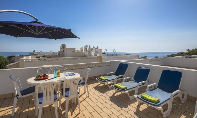 Lagoa e Carvoeiro Ski Chalet | 41 Terraços de Benagil (Casa Pedrinho)