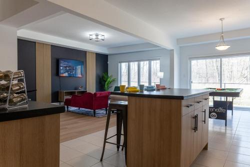 Niagara Falls House | 4bed25 Bathbrand Newniagara Fallssleeps15