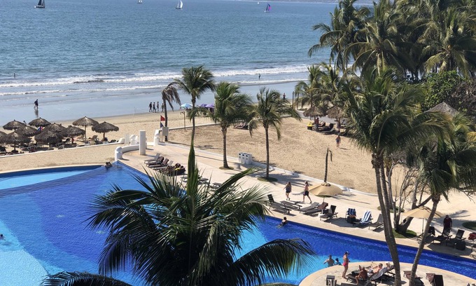 Nuevo Vallarta Condo | 4th floor Ocean front condo