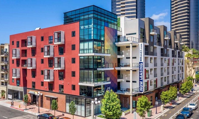 East Village Apartment | 4th & J: Fully Furnished 1-BR Gem in the Heart of Gaslamp, Downtown San Diego