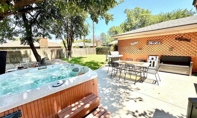 Lubbock House | 5 BD/2BA + Fun Backyard + CENTRAL + Hot Tub + Updated w/3 TVs!