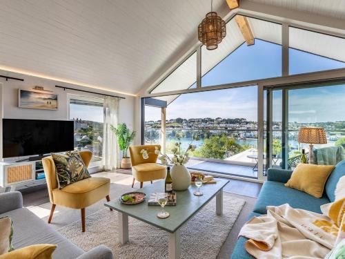 Polruan House | 5 Bed in Polruan 93849