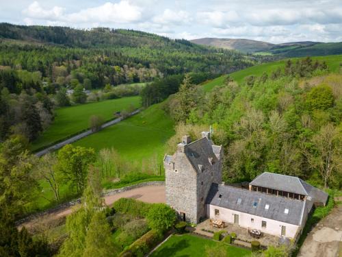 Selkirk House | 5 Bed in Selkirk TOWER